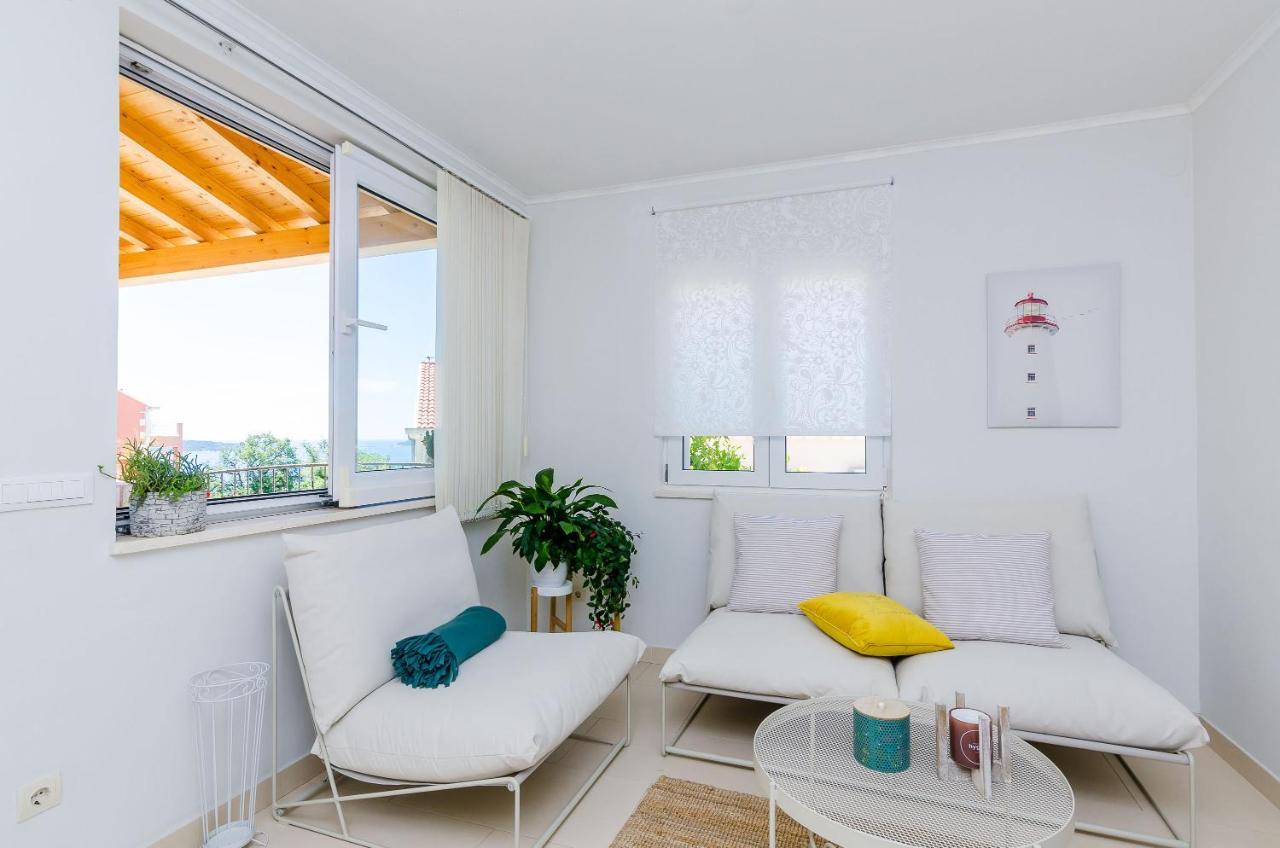 Apartment Adriatic Sunny Mlini